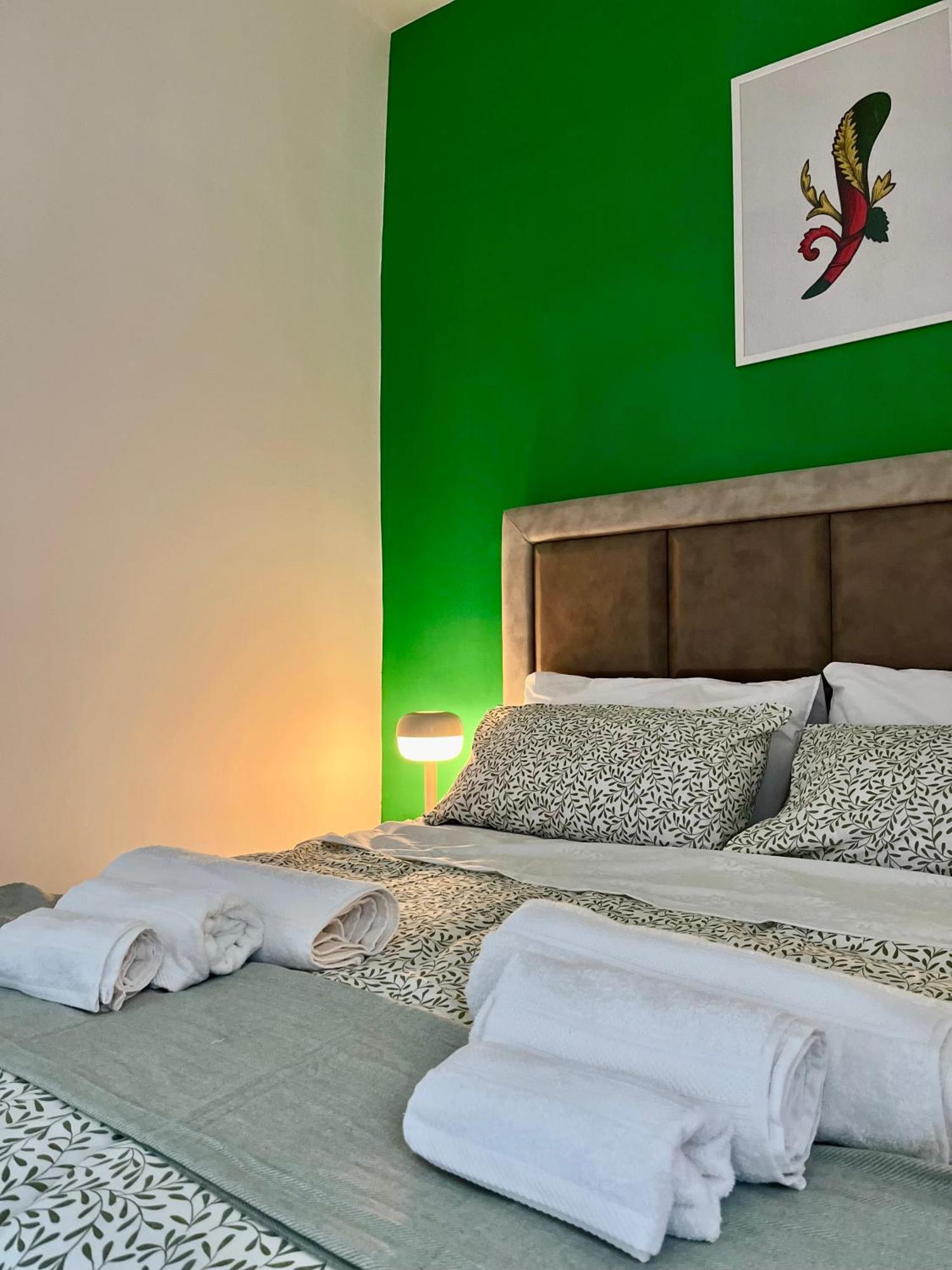 7 Bello House Неаполь Экстерьер фото